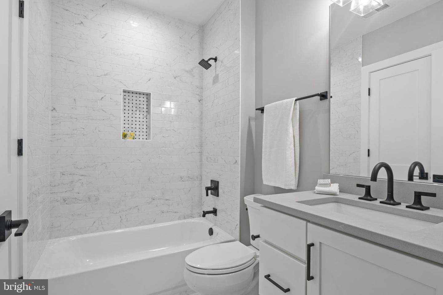 5912 Kingswood Road photo 13