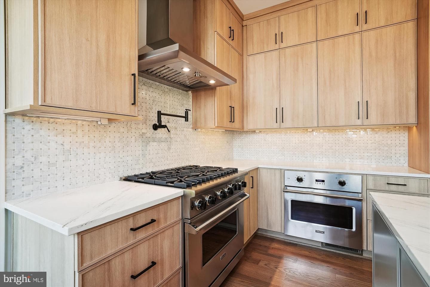 5912 Kingswood Road photo 7