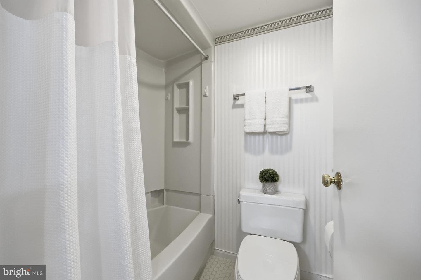 3330 N Leisure World Boulevard N #5-109 photo 16