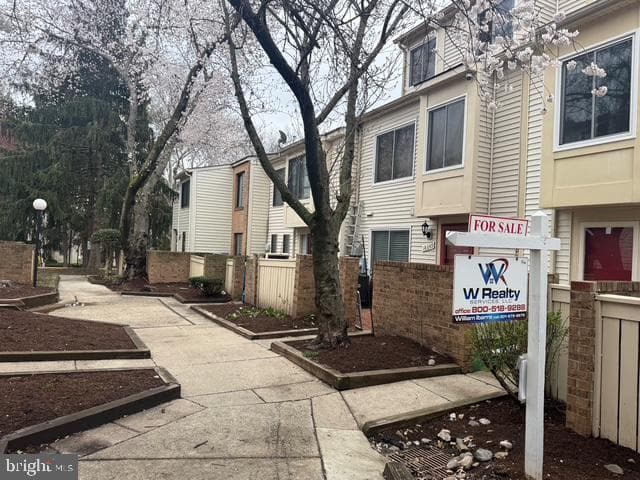 18647 Nathans Place photo 19