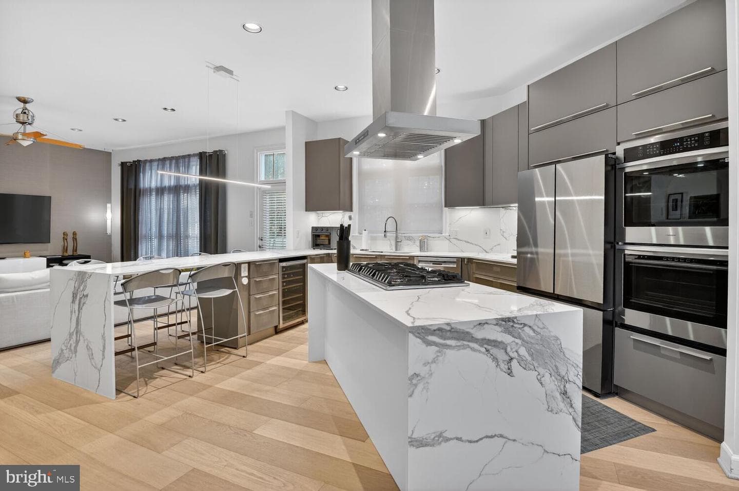 130 Lake Street photo 15