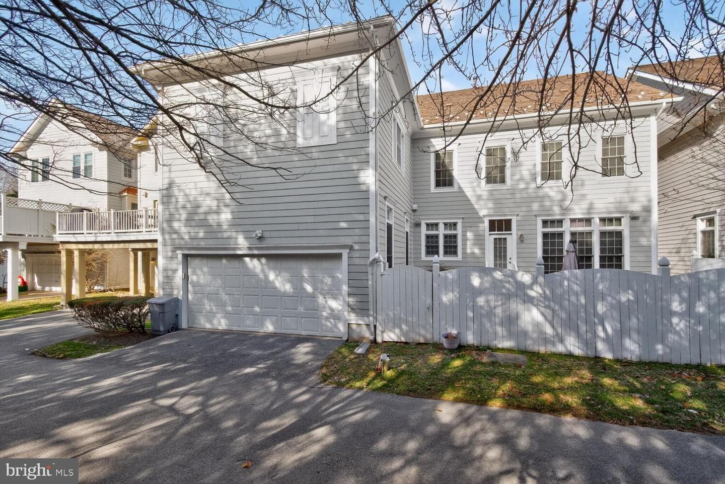 130 Lake Street photo 49