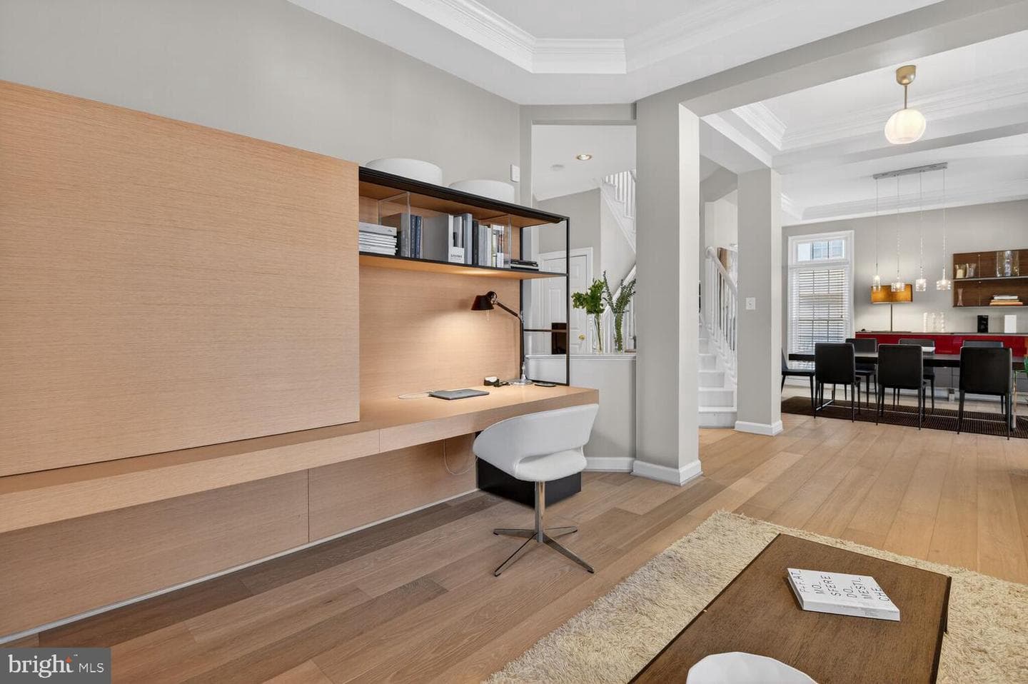 130 Lake Street photo 8