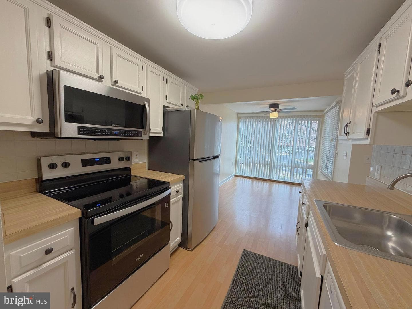 18120 Chalet Drive #11-204 photo 12