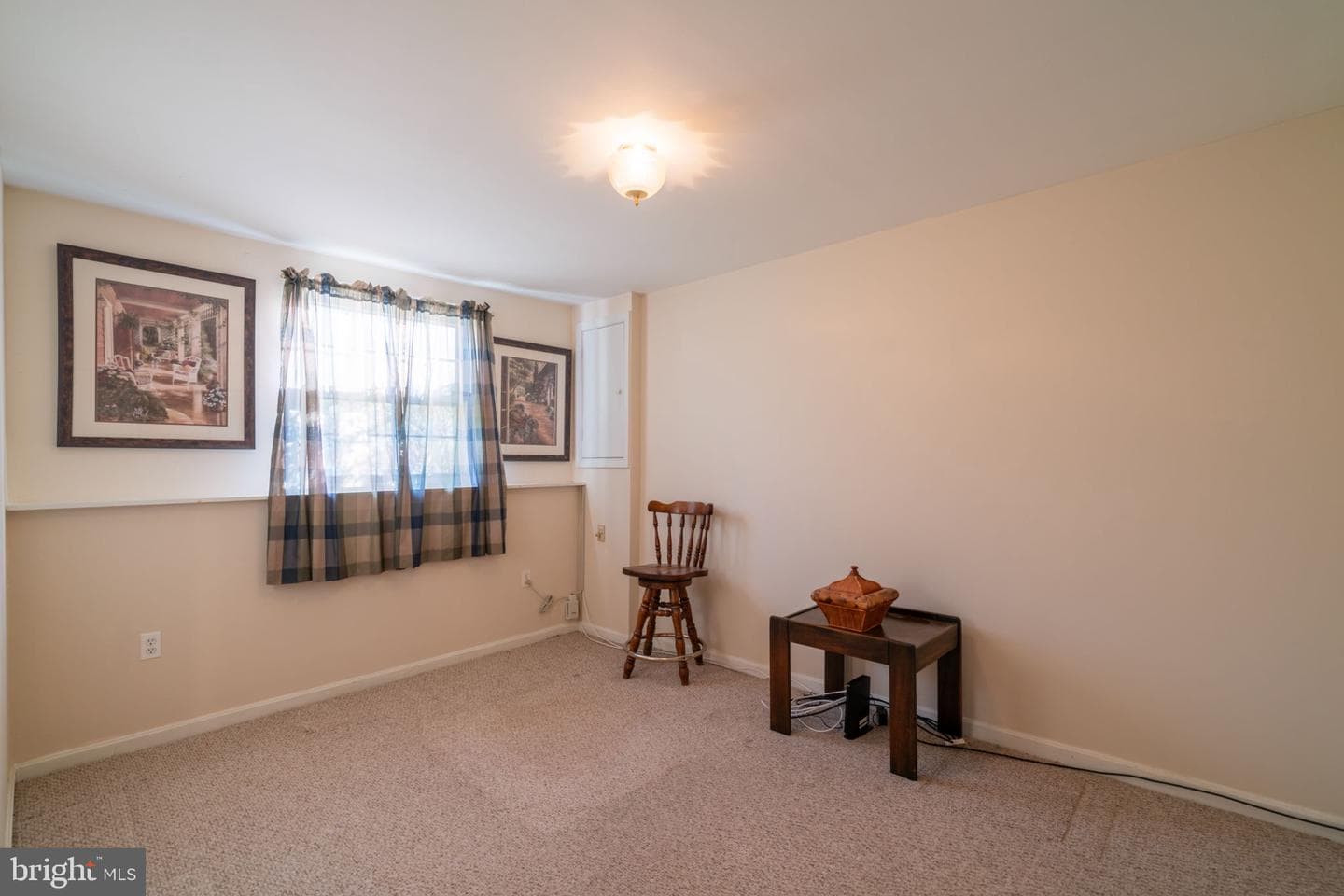 4709 Iris Place photo 39