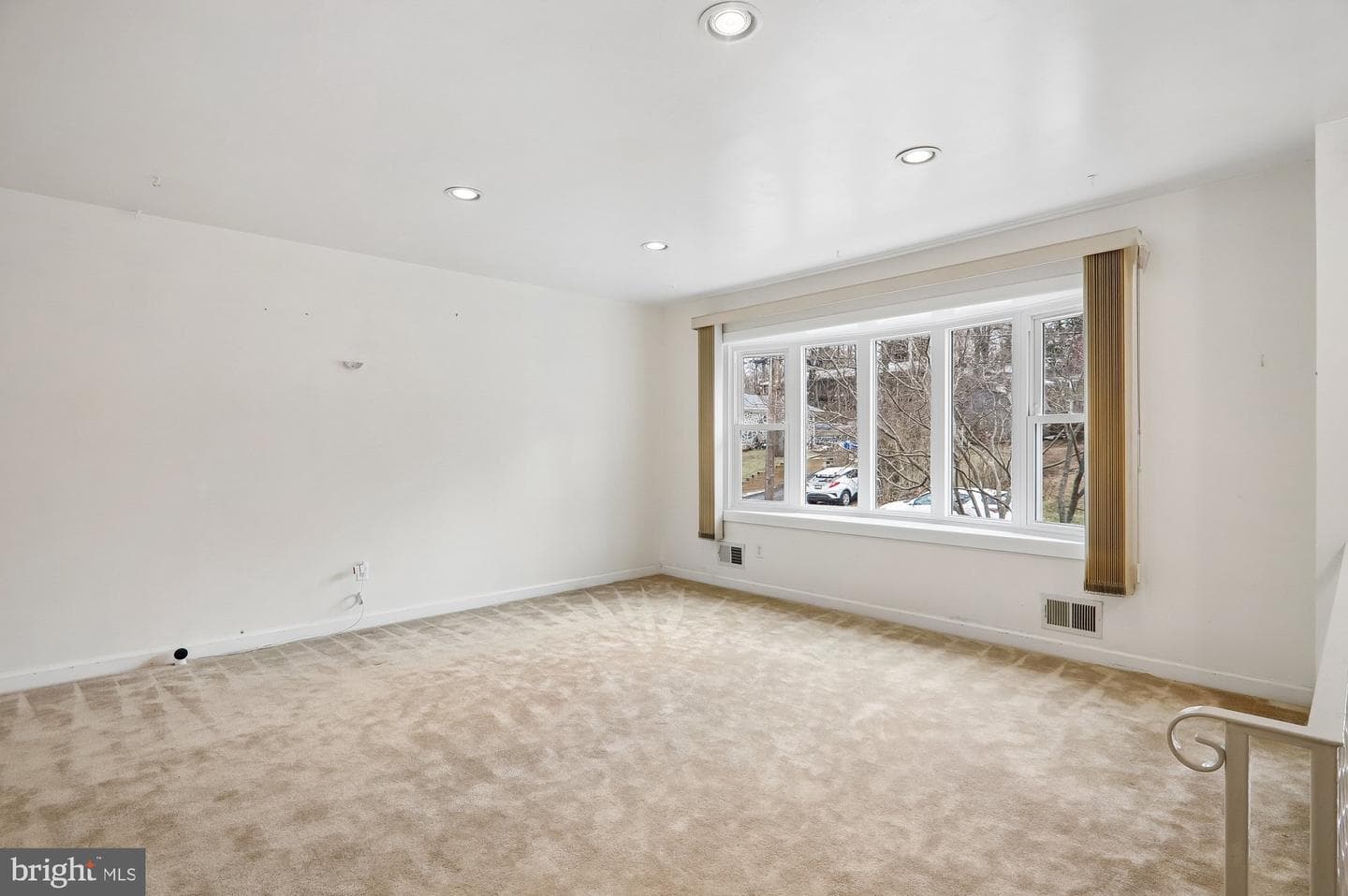 808 Johnson Avenue photo 4