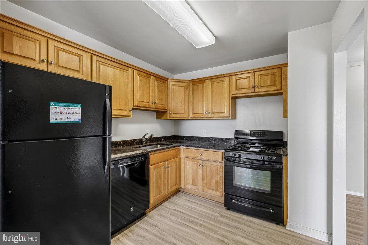 1111 University Boulevard W #1106-A photo 10