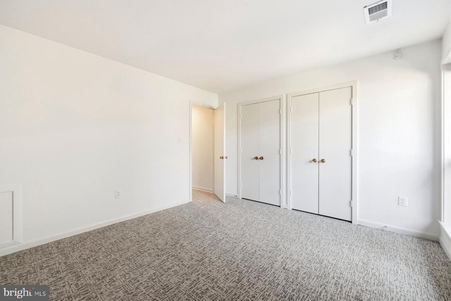 5205 Strathmore Avenue photo 31