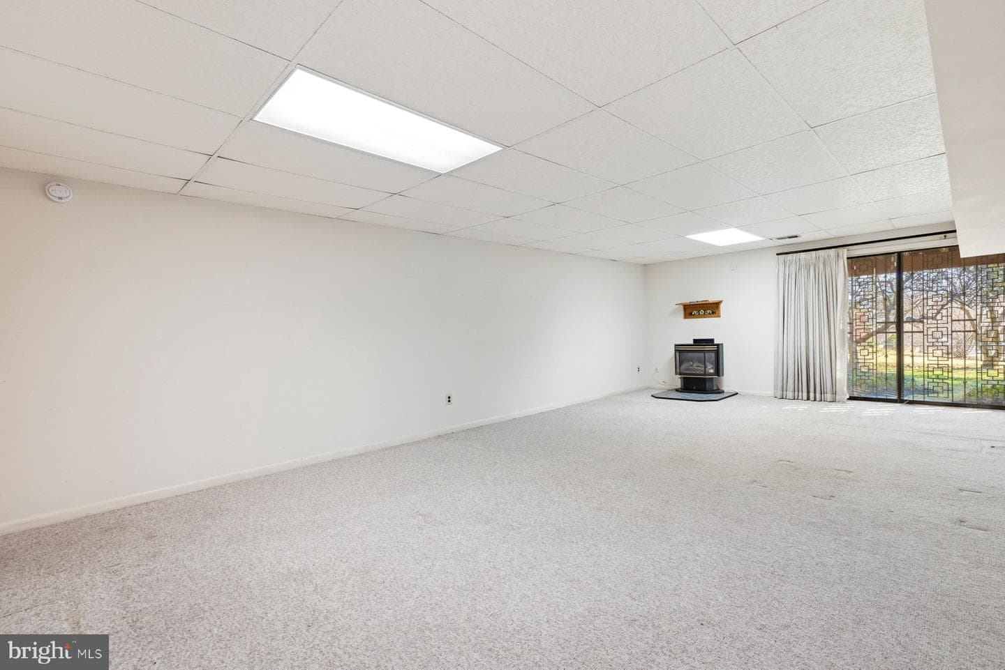 5205 Strathmore Avenue photo 34