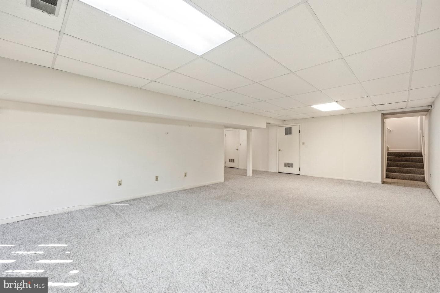 5205 Strathmore Avenue photo 35