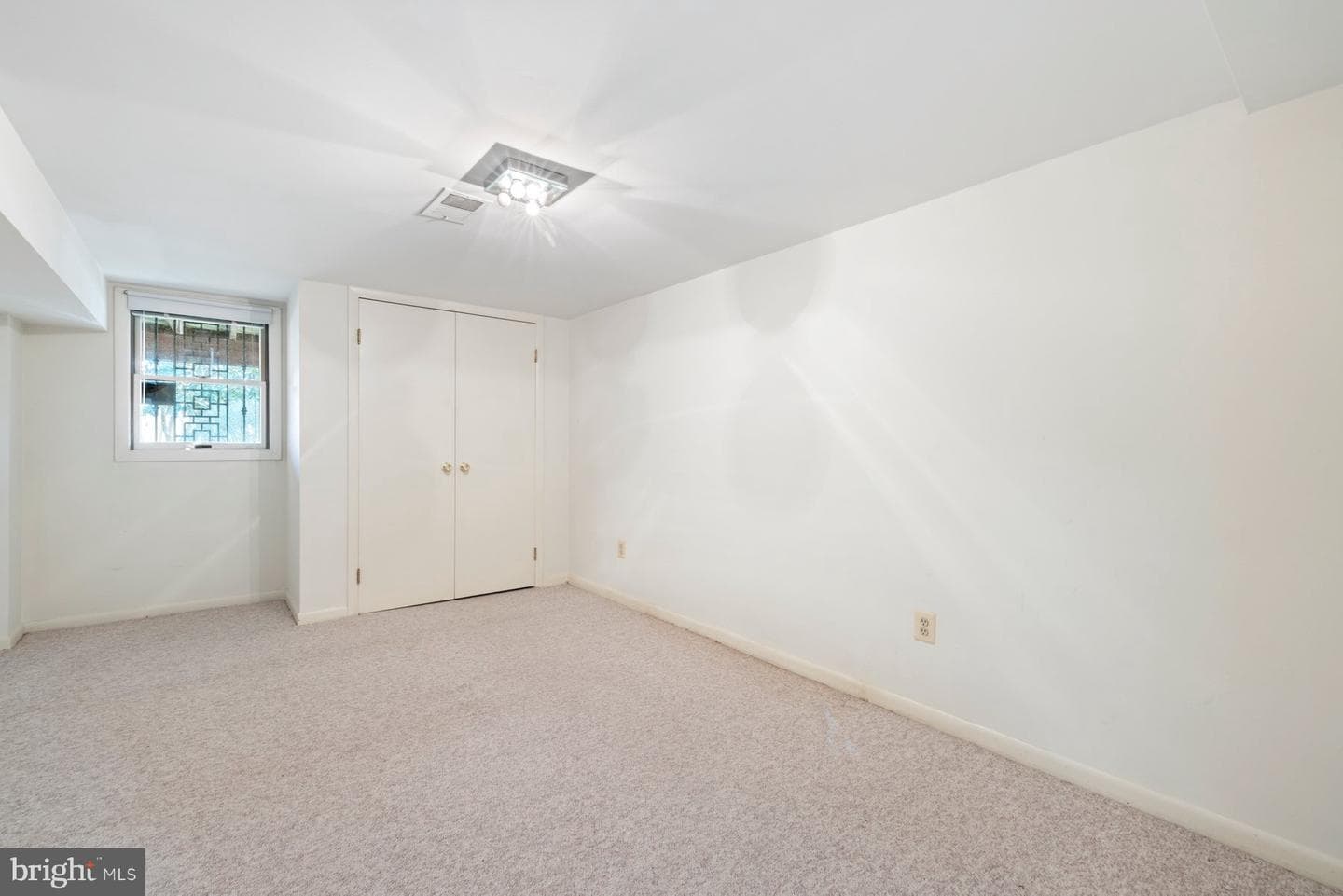 5205 Strathmore Avenue photo 38