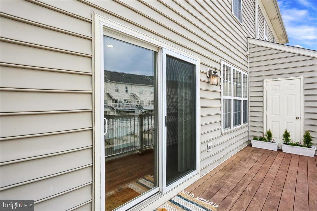 723 Main Street #723-B photo 12