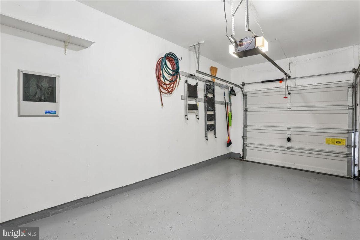 723 Main Street #723-B photo 34