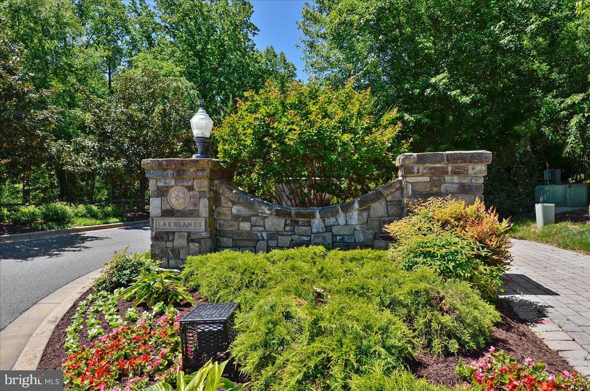723 Main Street #723-B photo 46