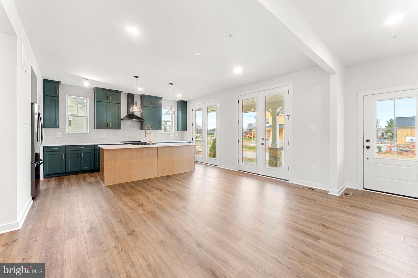 17100 Evans Way photo 5