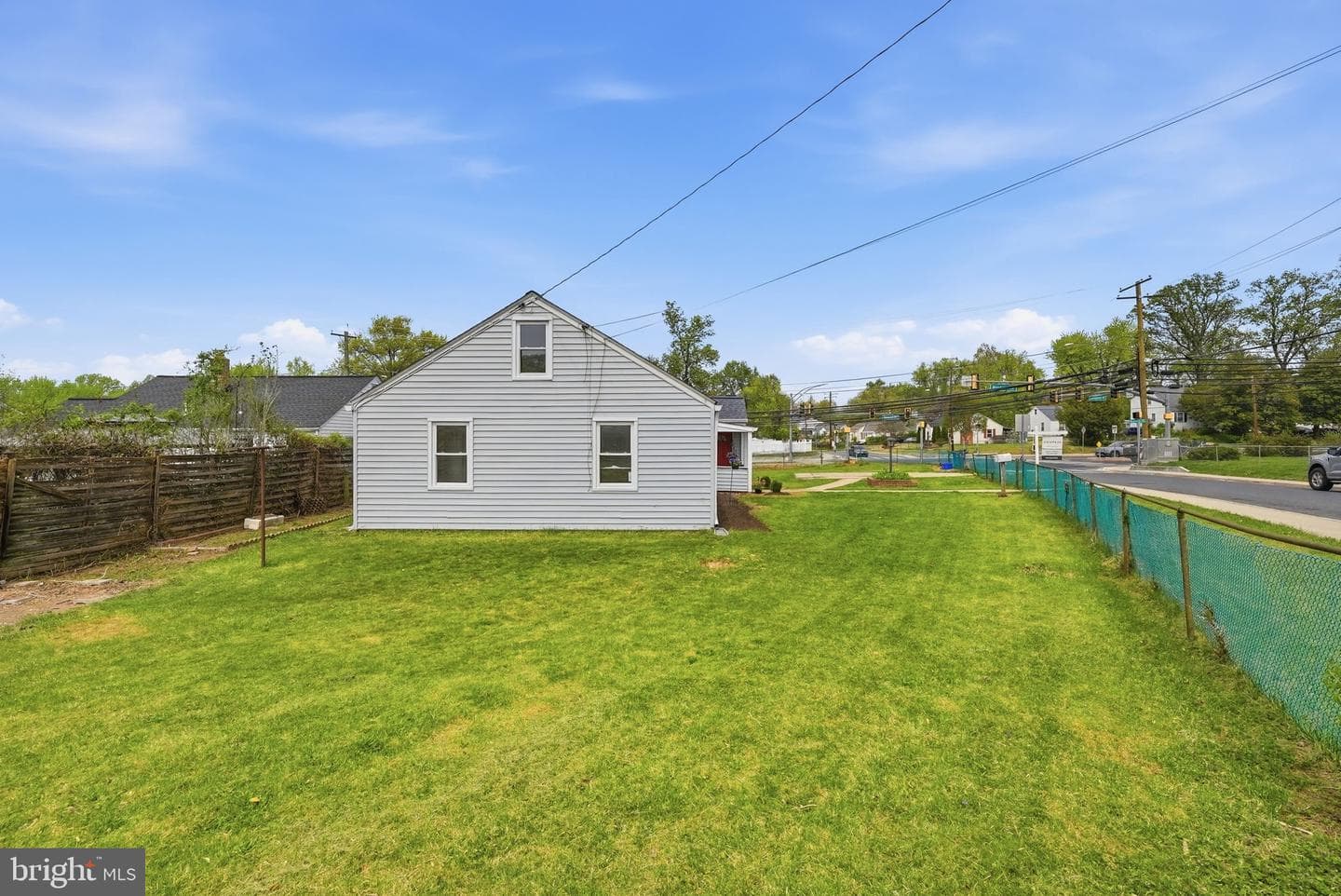 12304 Livingston Street photo 20