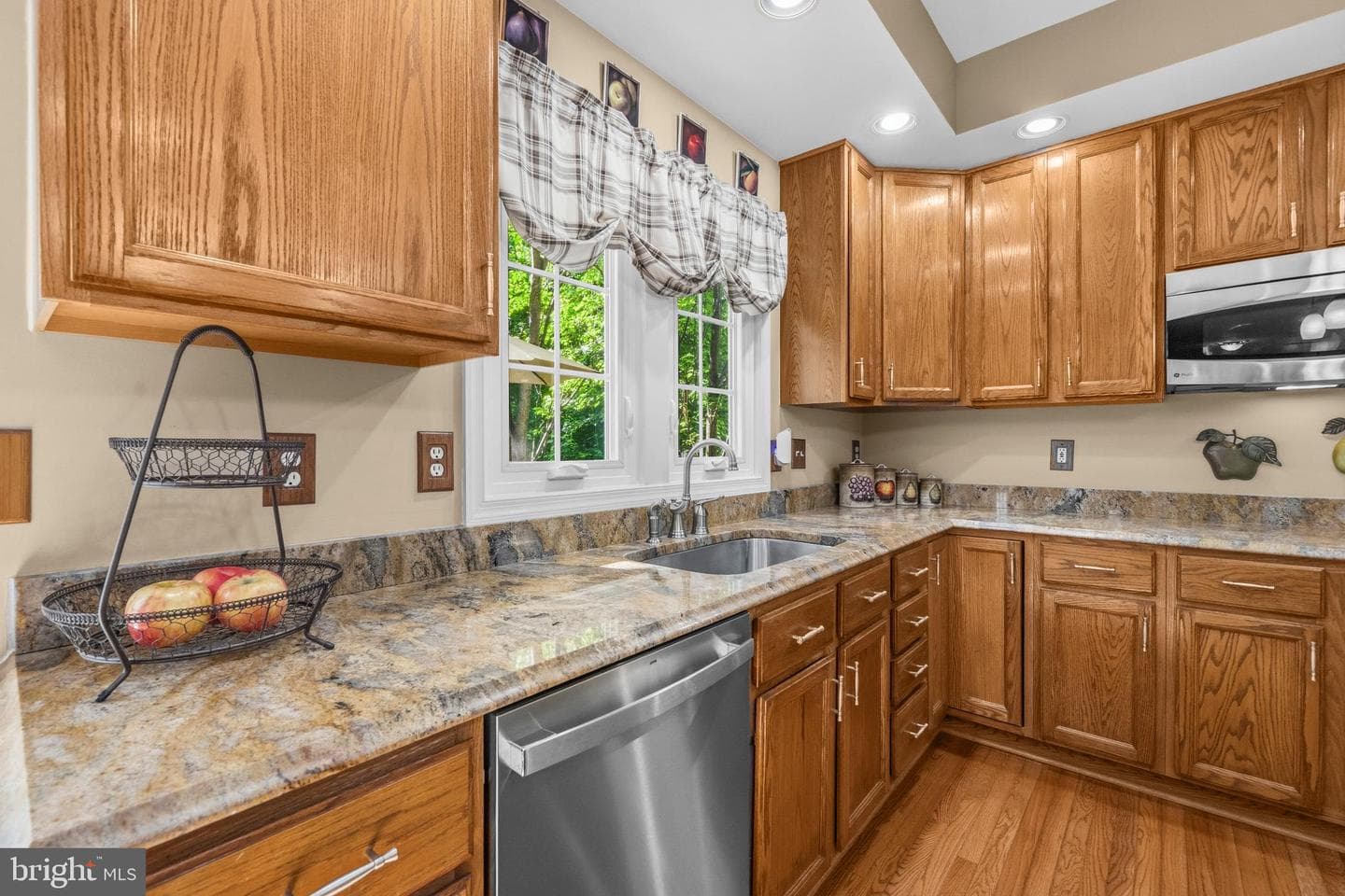 21527 Fox Field Circle photo 17