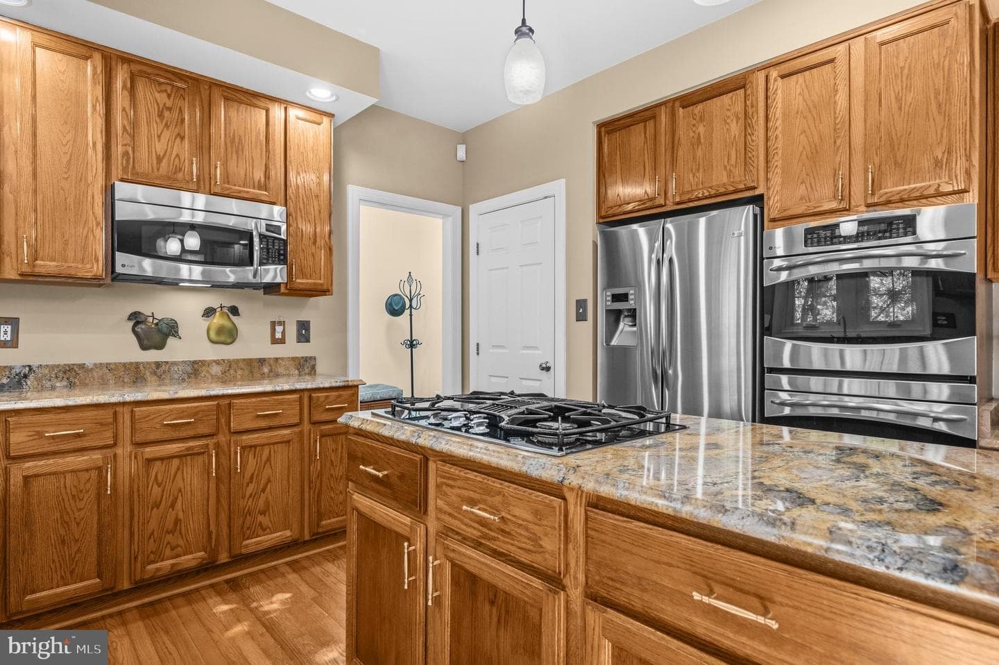 21527 Fox Field Circle photo 19