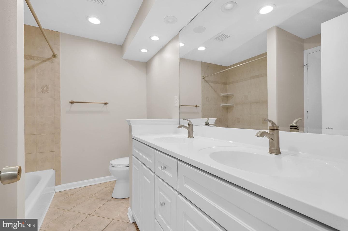 19103 Capehart Drive photo 21