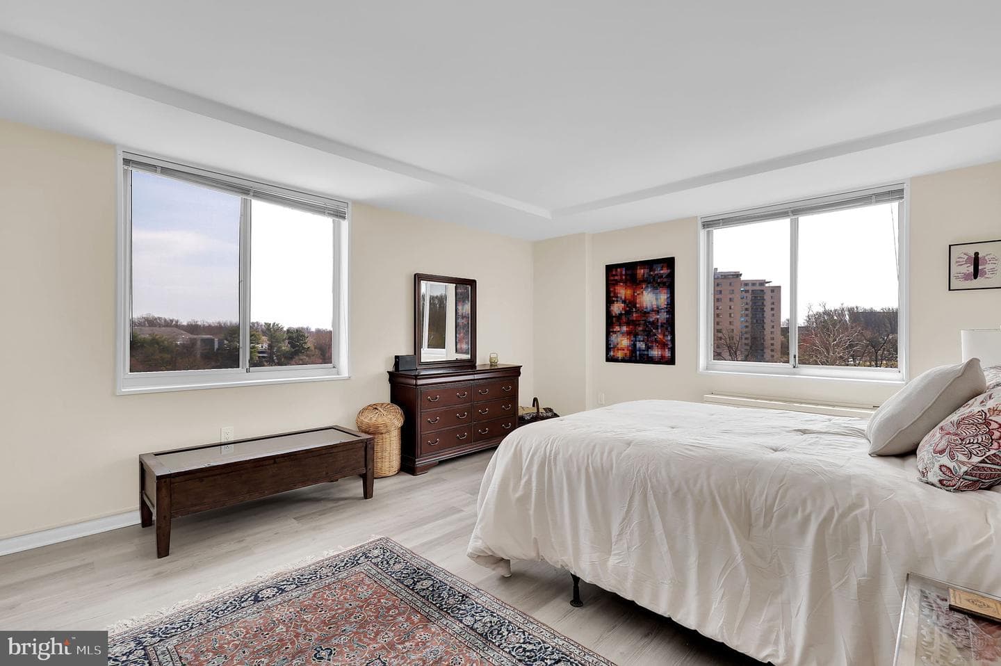 10401 Grosvenor Place #721 photo 17