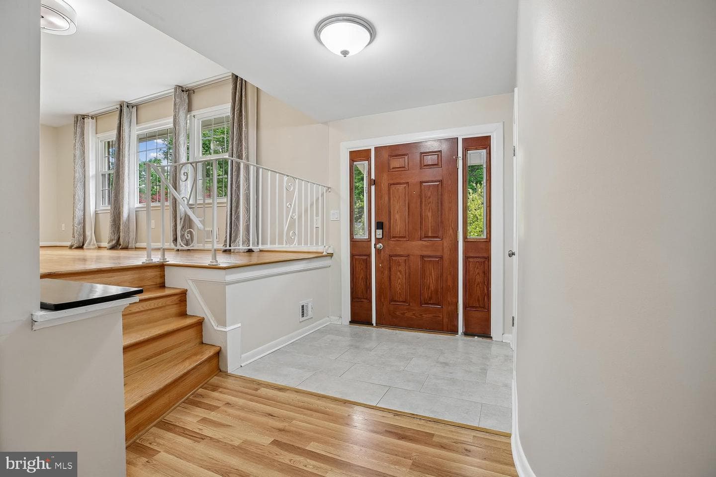 13714 Drake Drive photo 9