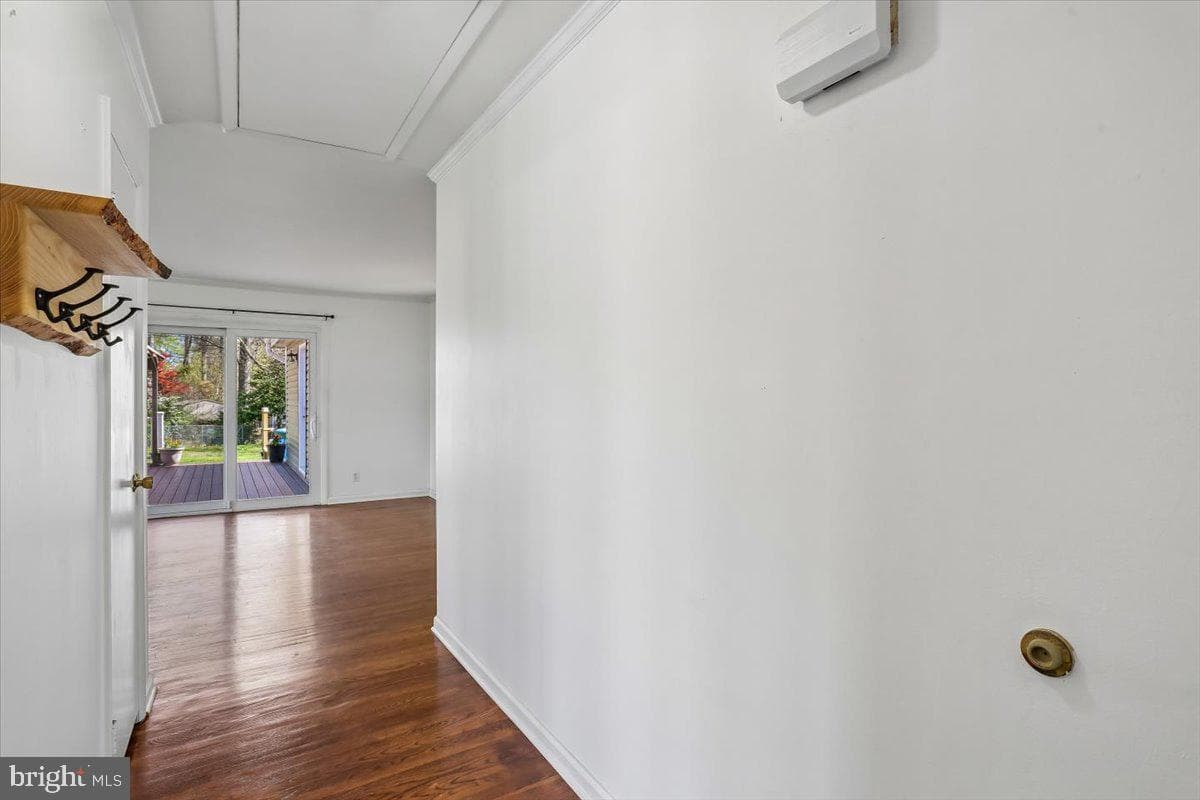 4423 Renn Street photo 22