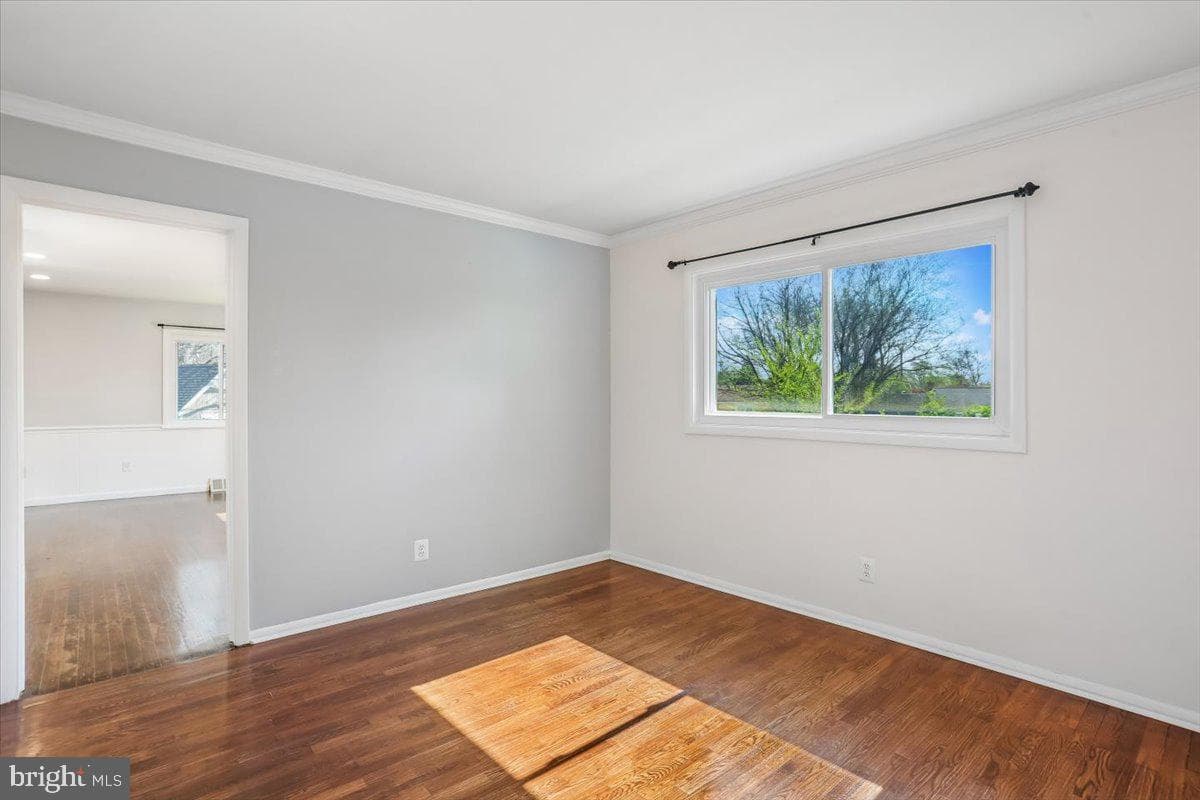 4423 Renn Street photo 26