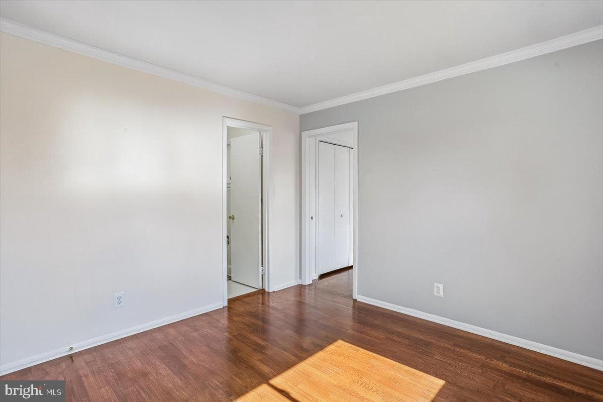 4423 Renn Street photo 27