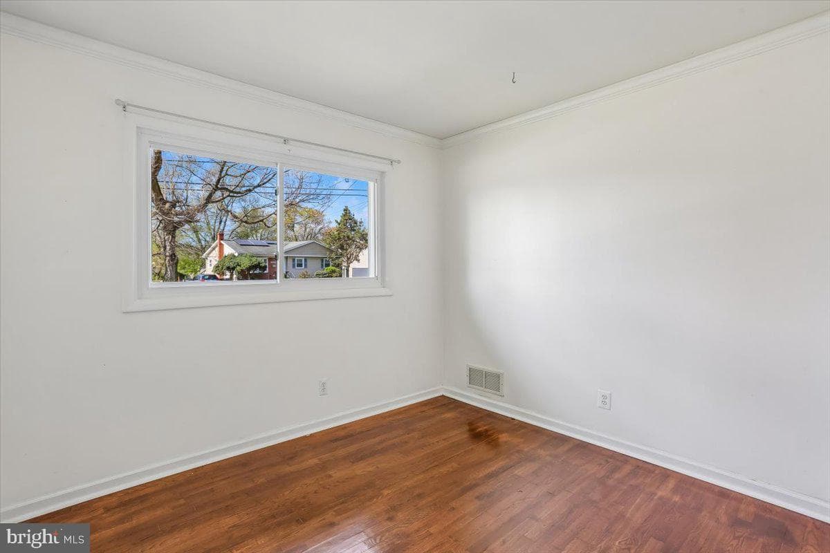 4423 Renn Street photo 44