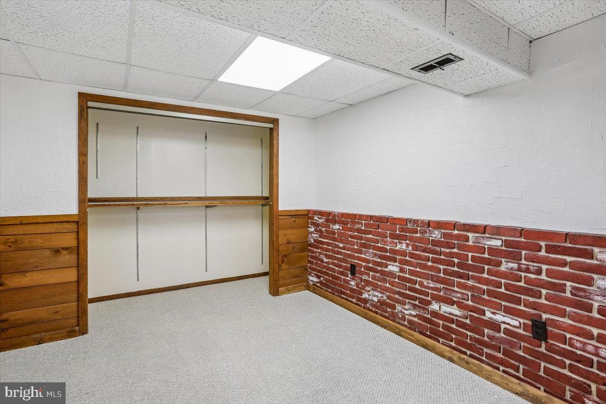 4423 Renn Street photo 59