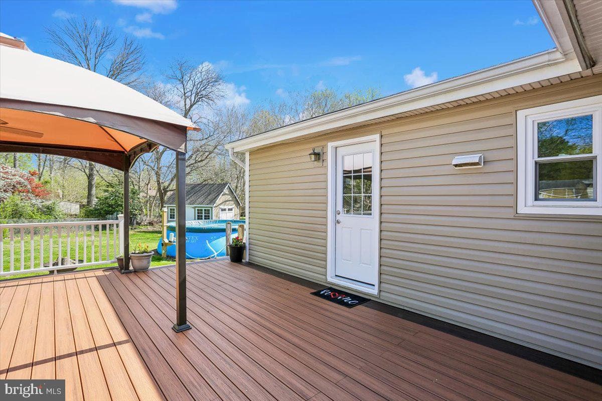 4423 Renn Street photo 72