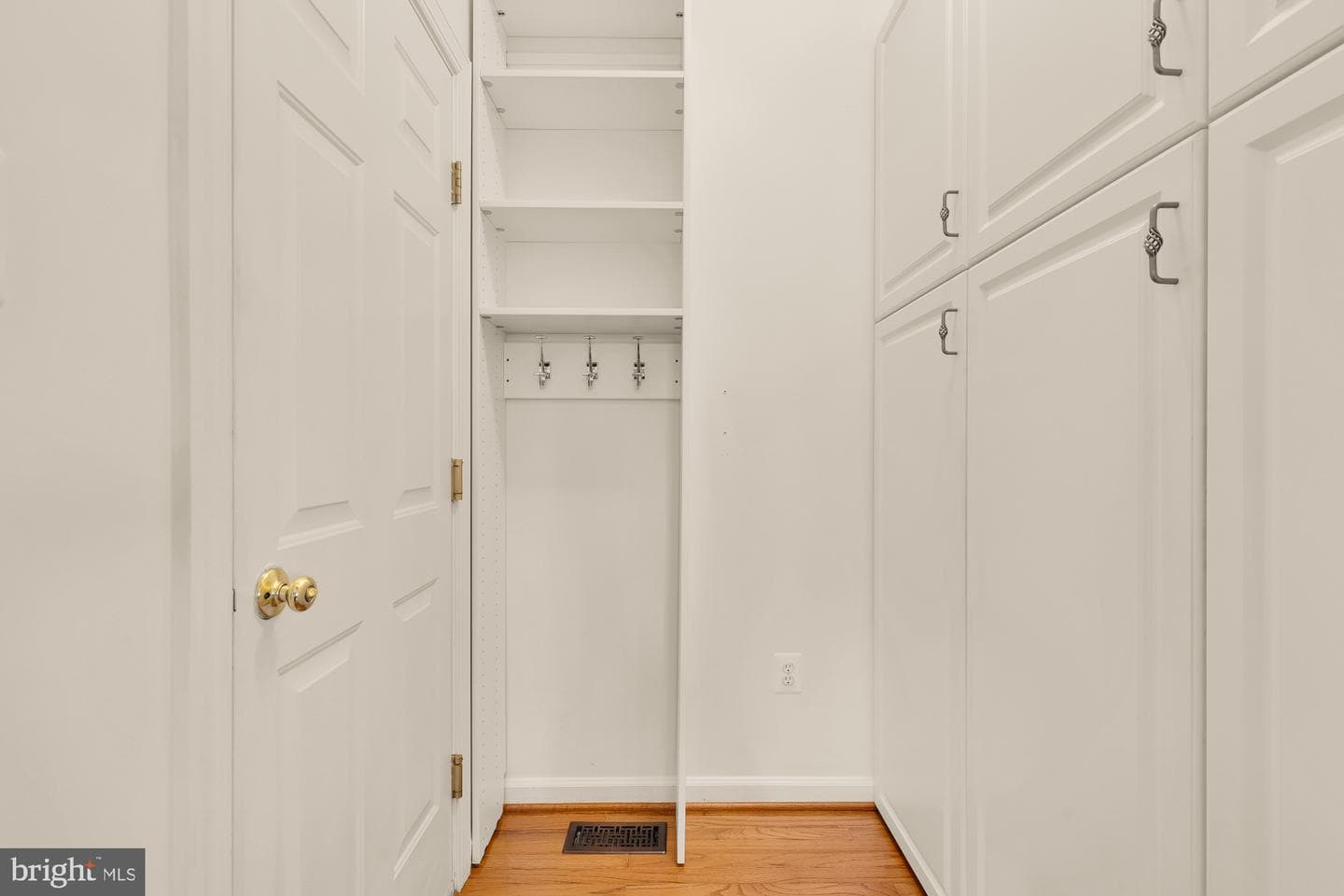 21523 Fox Field Circle photo 35