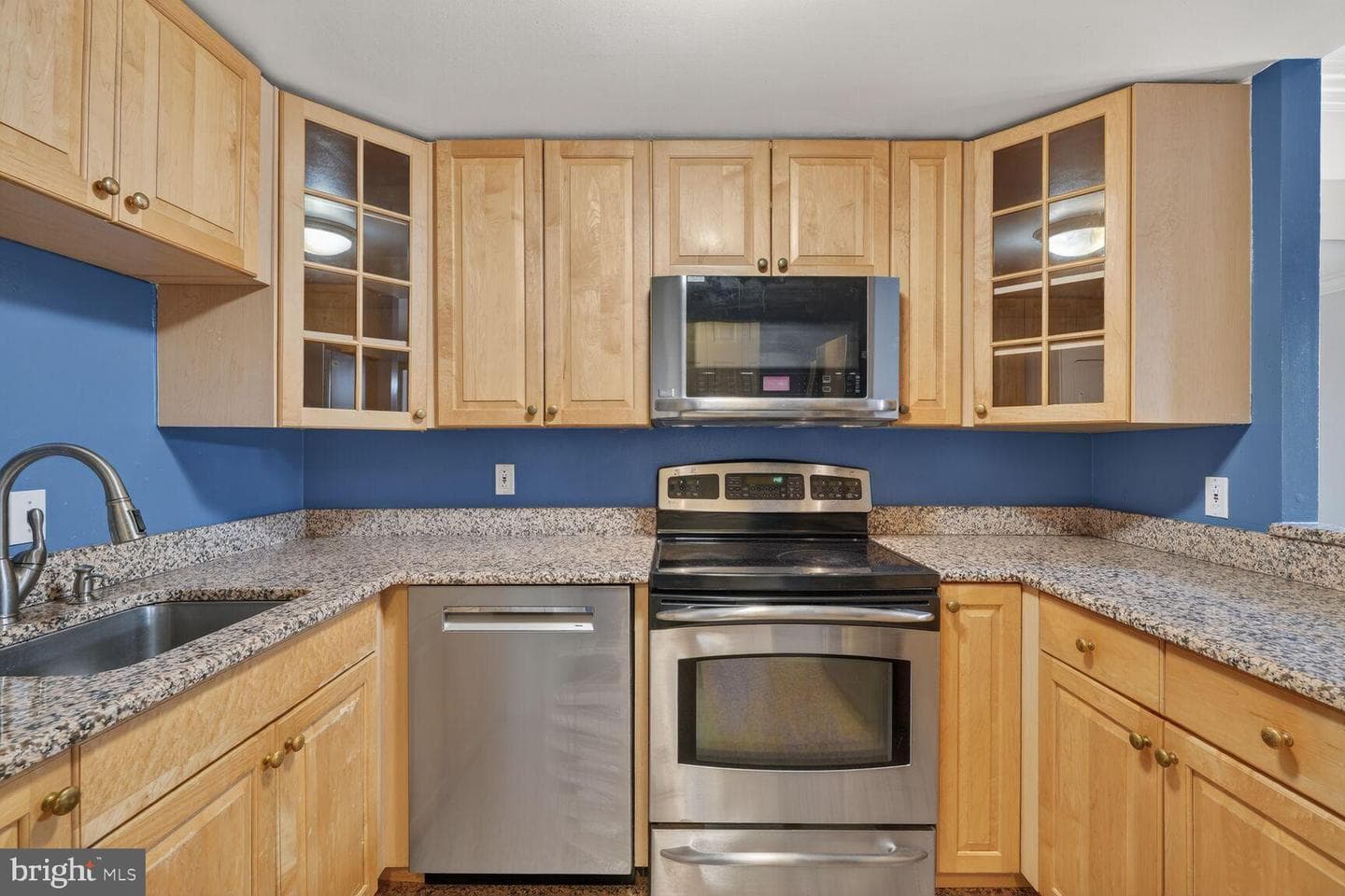 4601 N Park Avenue N #402-B photo 11