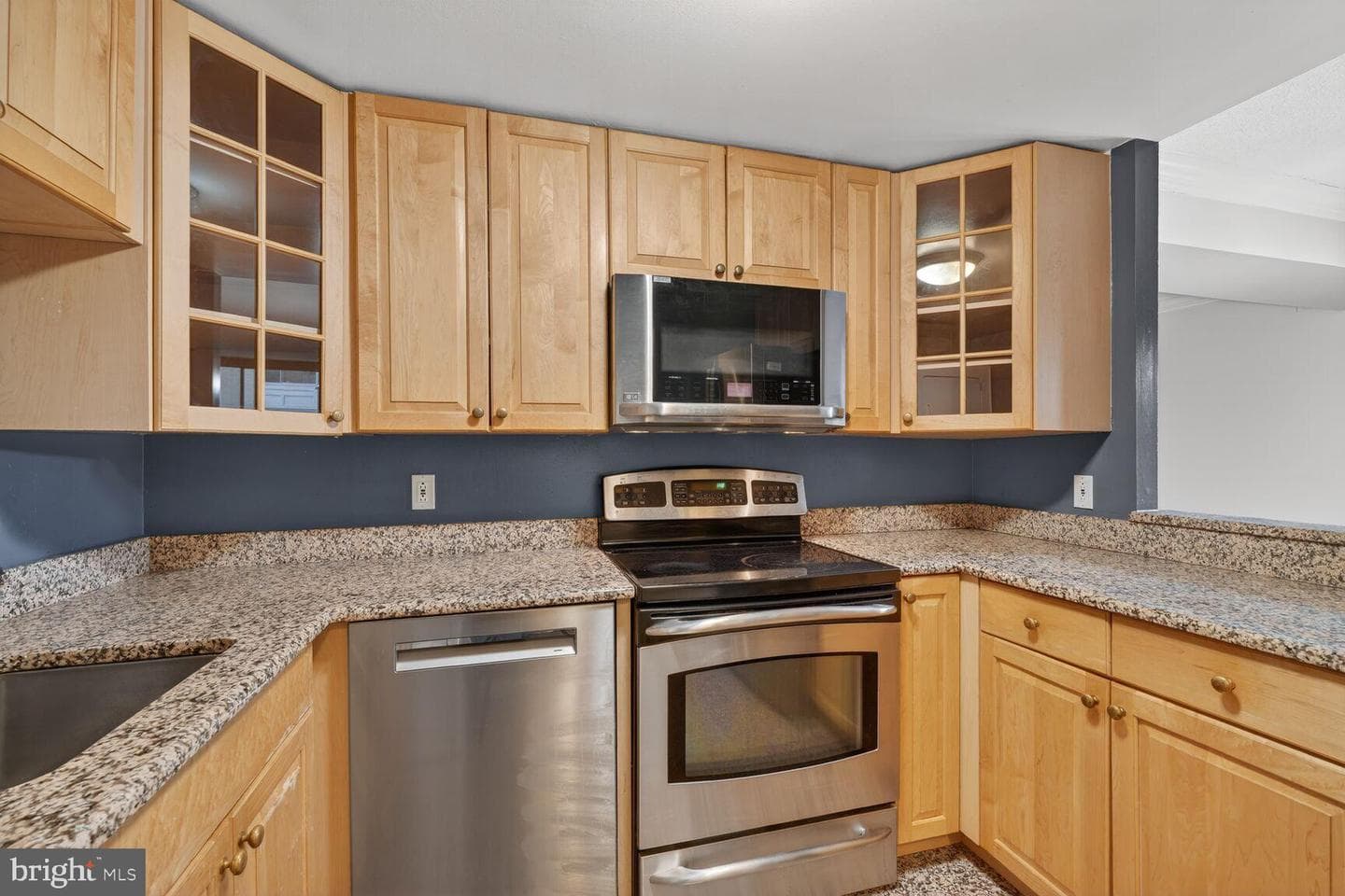 4601 N Park Avenue N #402-B photo 12