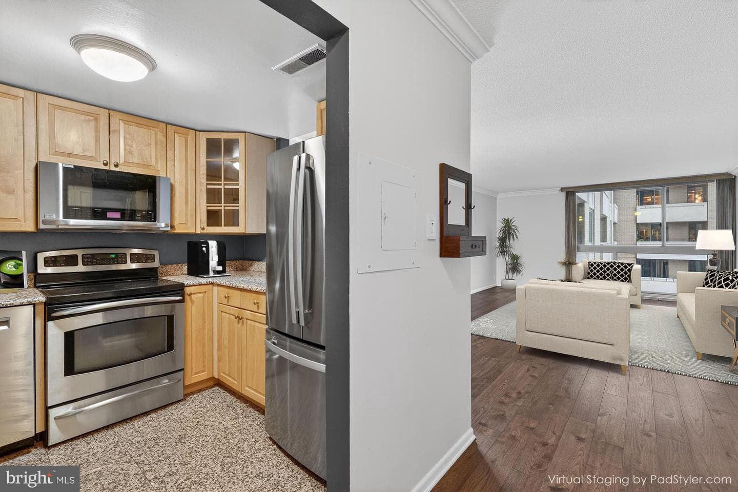 4601 N Park Avenue N #402-B photo 9