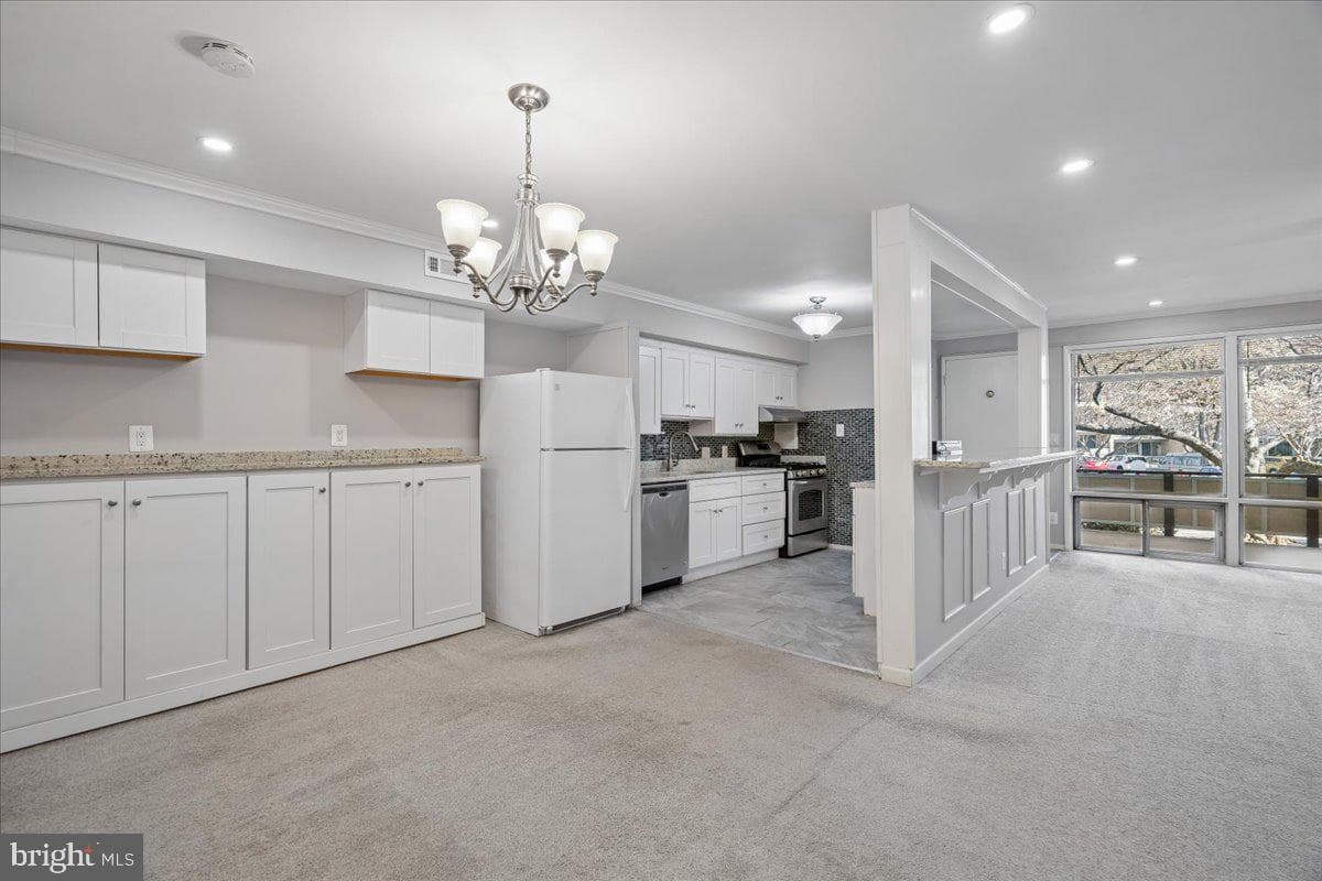 7529 Spring Lake Drive #7529-C1 photo 24