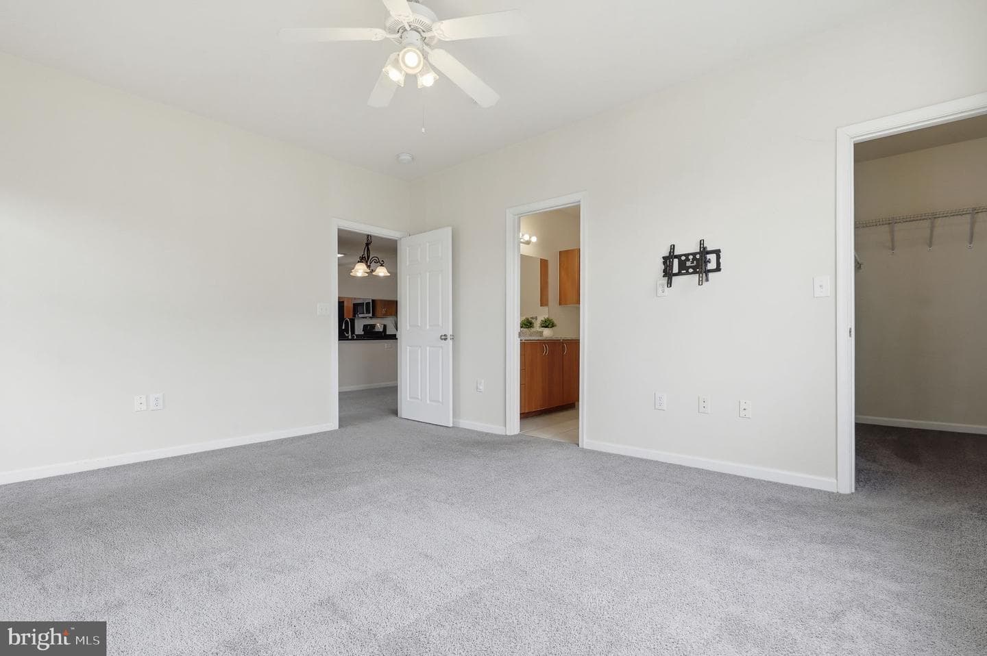 19605 Galway Bay Circle #304 photo 16