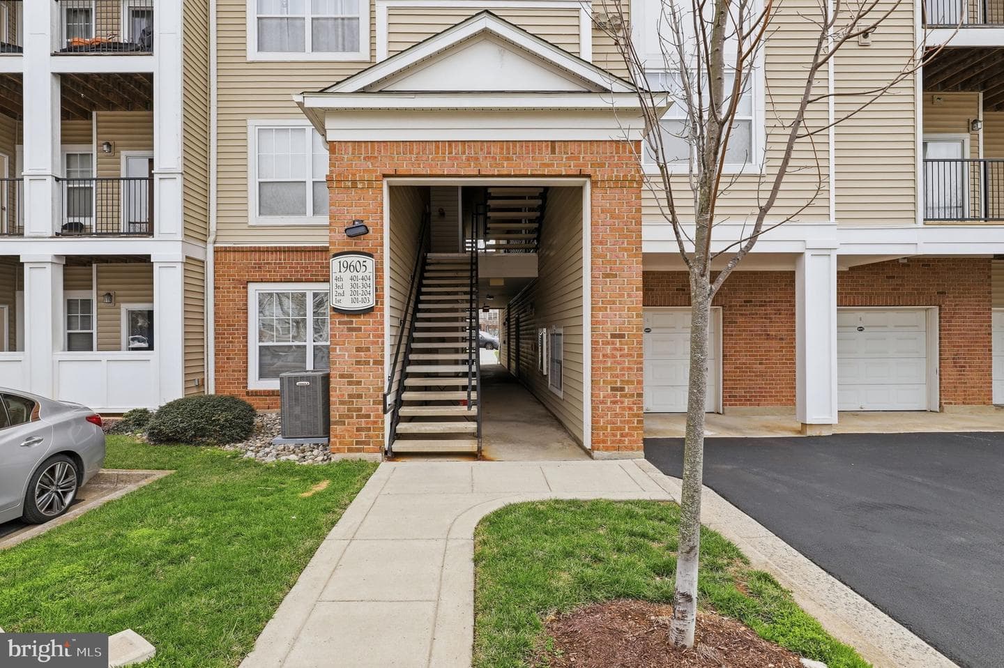 19605 Galway Bay Circle #304 photo 2
