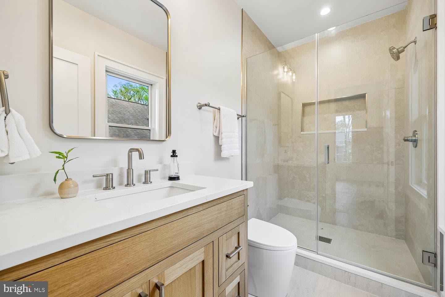 3008 Jennings Road photo 60
