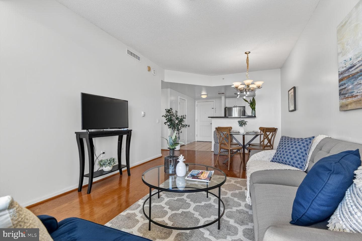 930 Wayne Avenue #1302 photo 14