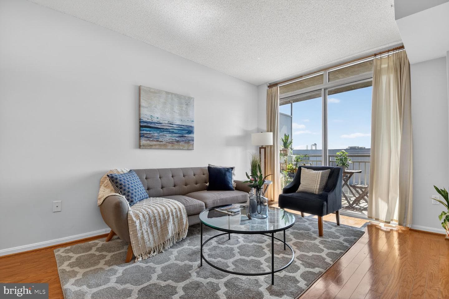 930 Wayne Avenue #1302 photo 8