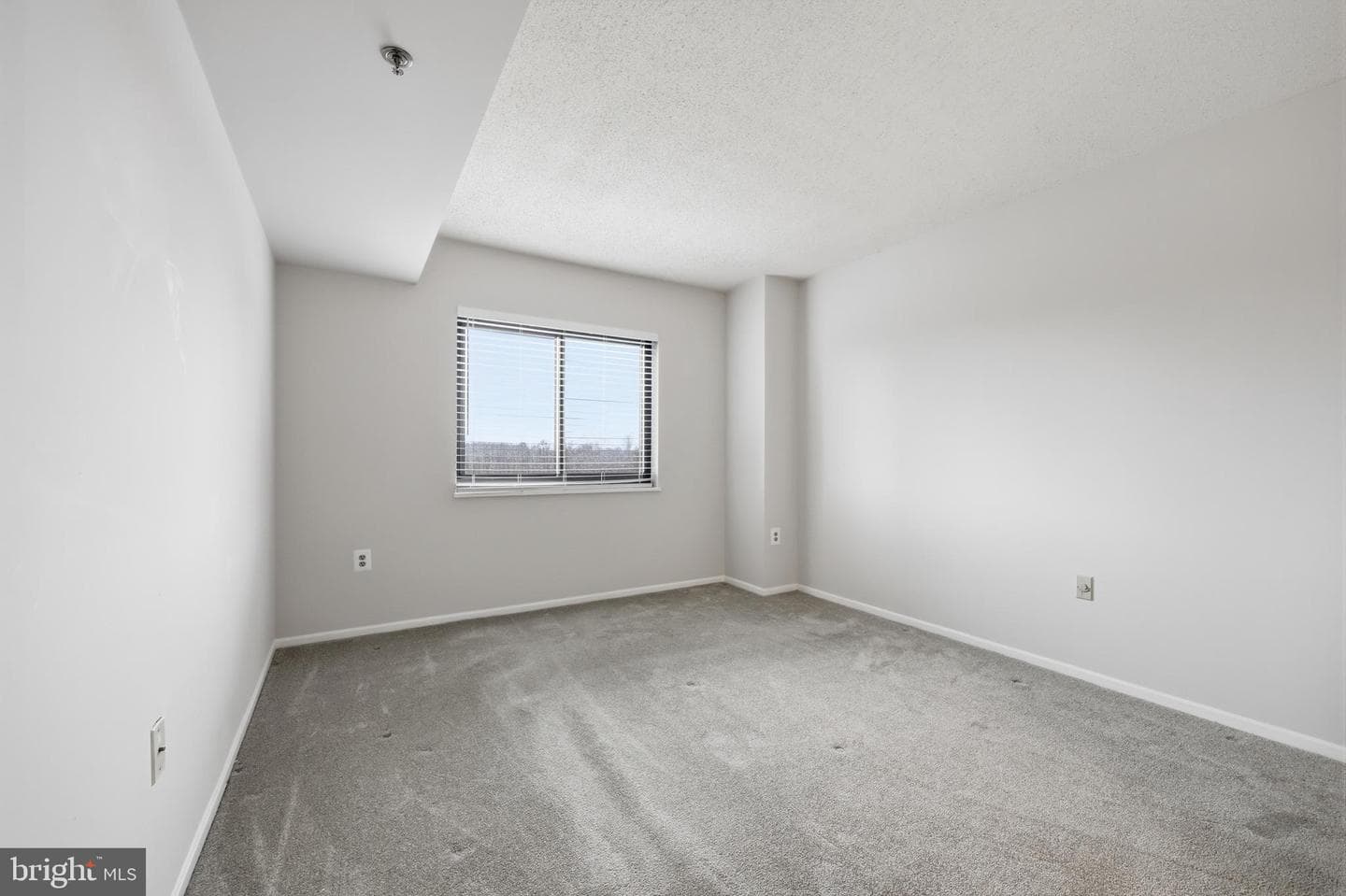 3330 N Leisure World Boulevard #5-610 photo 13