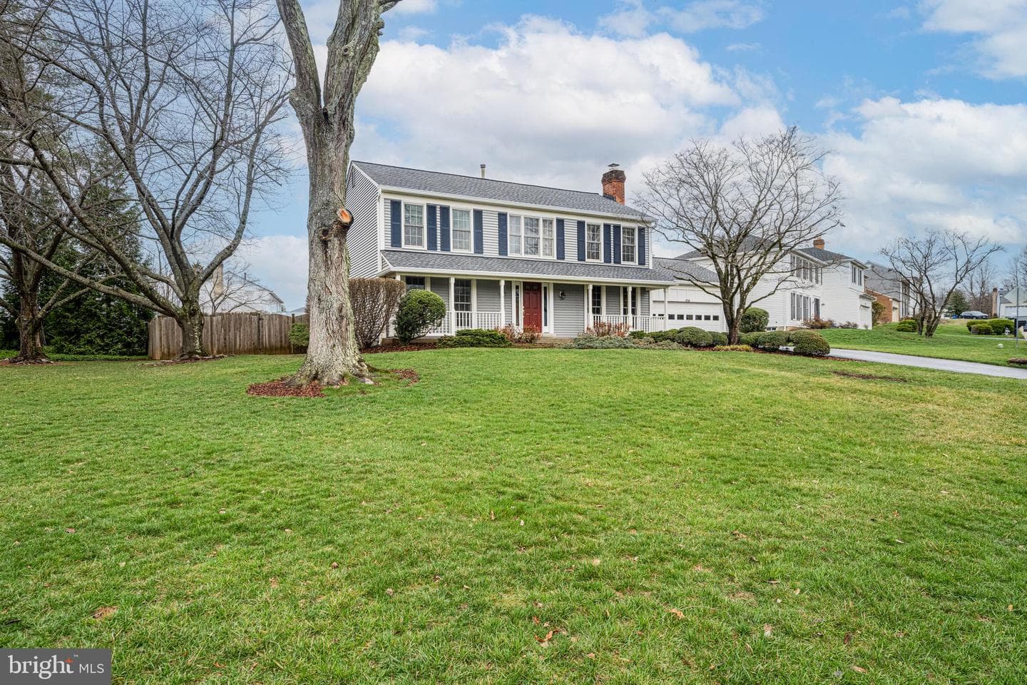 17100 Flatwood Drive photo 2