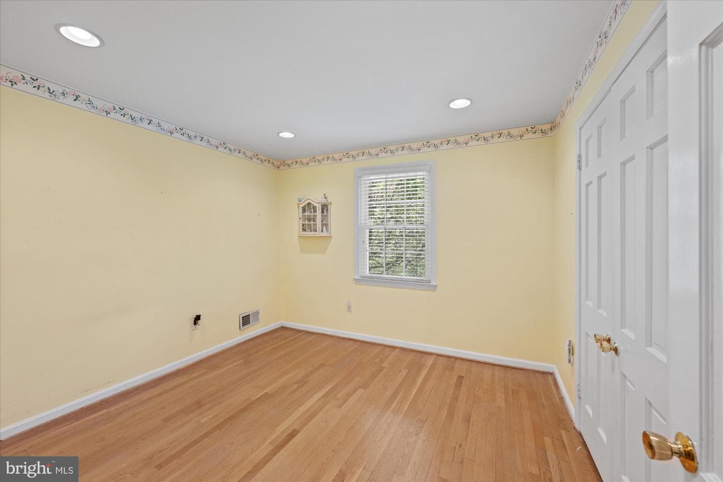 10500 Stable Lane photo 28