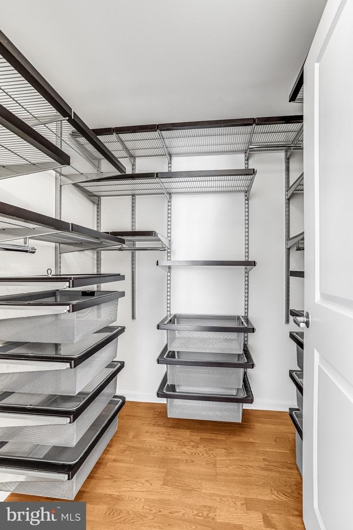 930 Wayne Avenue #1009 photo 15