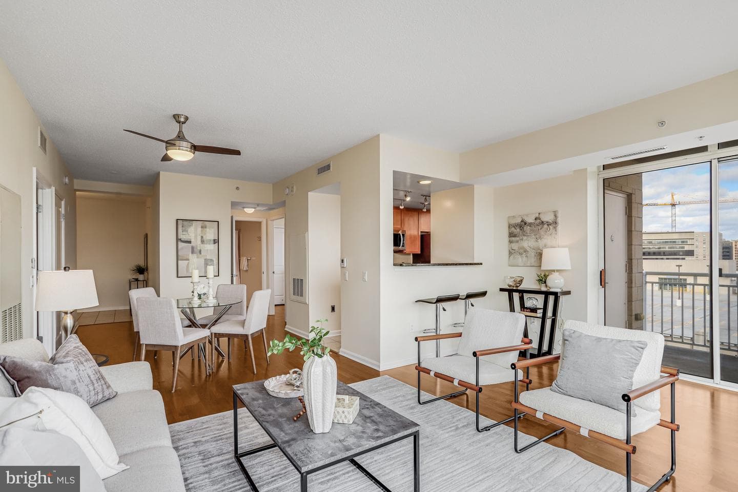 930 Wayne Avenue #1009 photo 7