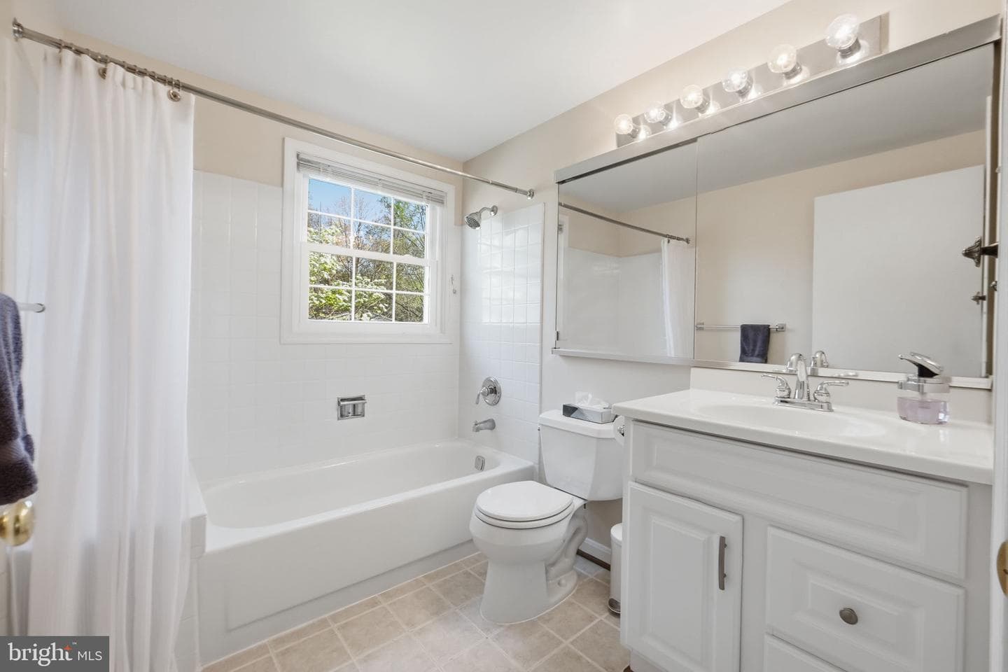 3221 Beret Lane photo 33