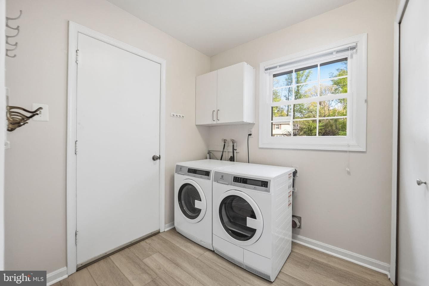 3221 Beret Lane photo 40