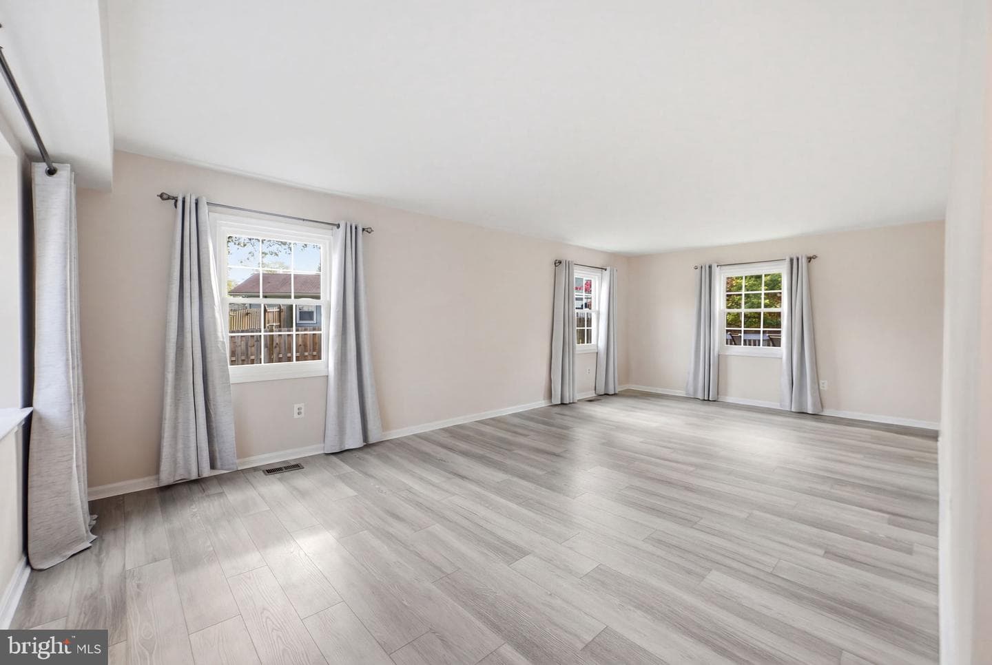 3221 Beret Lane photo 6