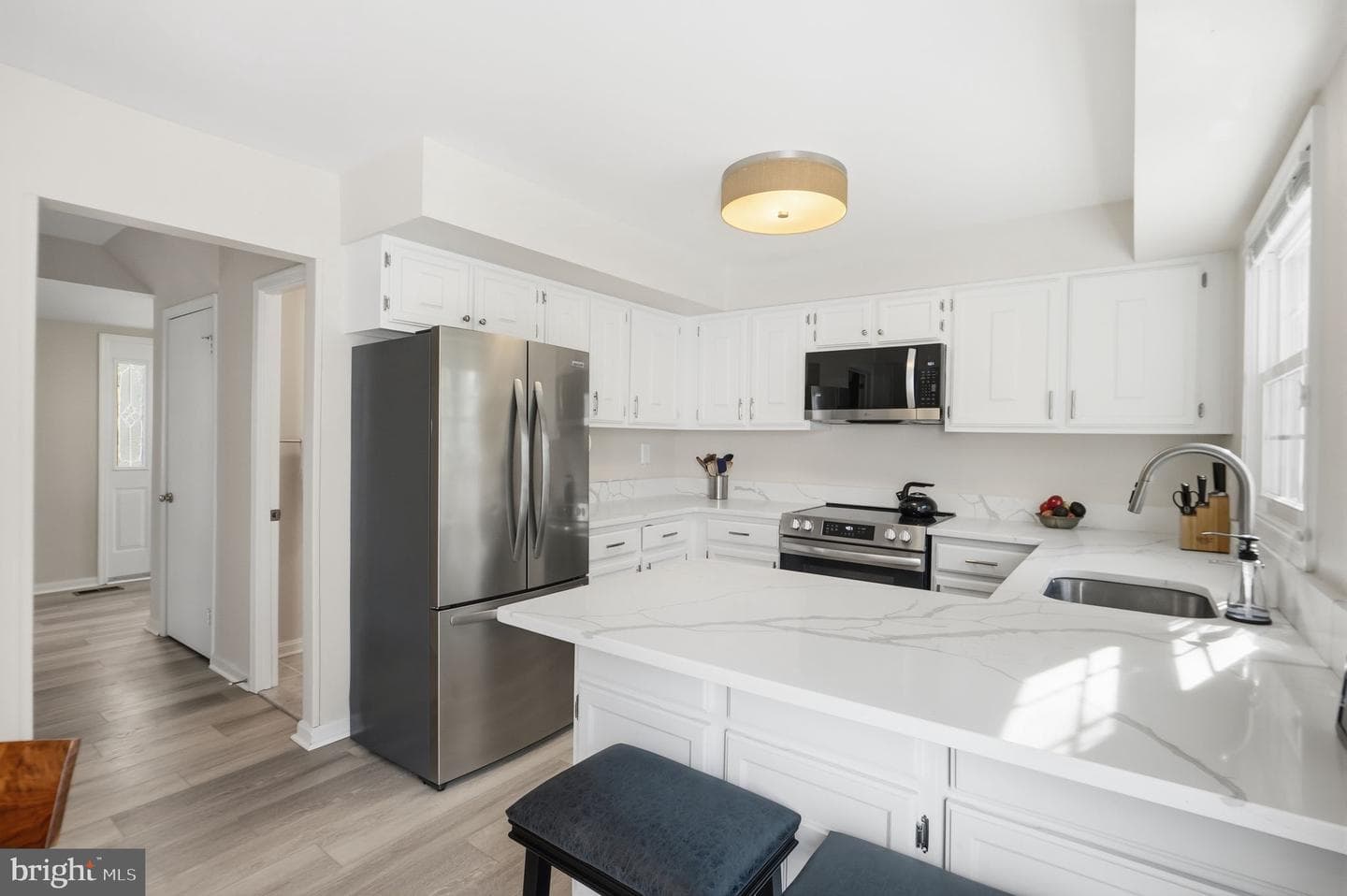 3221 Beret Lane photo 9